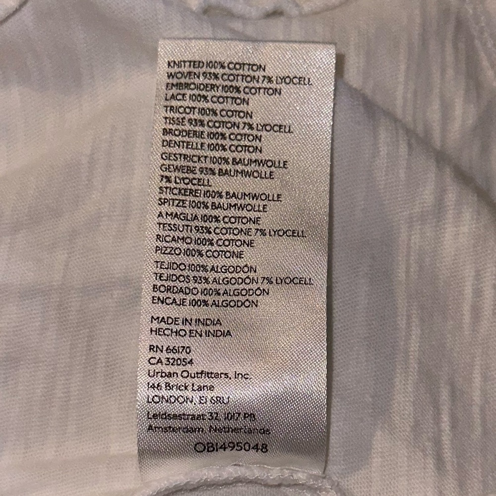 By Anthropologie Sustainable Embroidered Eyelet Lace Boho White Feminine Tank - Picture 11 of 11